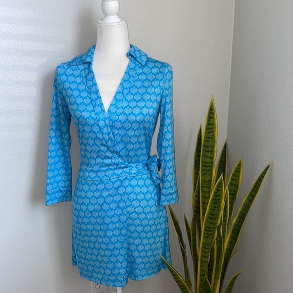 Diane Von Furstenberg Silk Wrap Tie Romper Shorts Celeste Kyoto Aztec Blue 6 - Picture 2 of 8